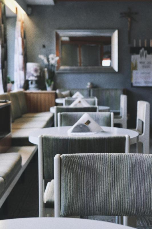 帕尔奇内斯Cafe Rudi Living住宿加早餐旅馆 外观 照片